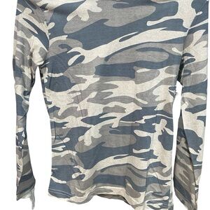 Revolution Camouflage Long Sleeve Tee - Gray and green